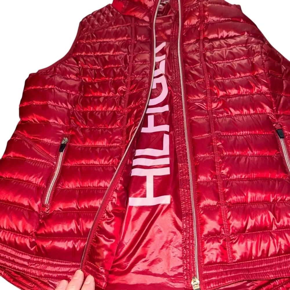 🧥 Tommy Hilfiger Sport Quilted Puffer Vest – Women’s XL – Red - Picture 5 of 8
